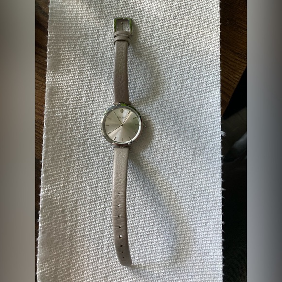 Kate Spade Watch (new battery required) - Picture 3 of 6